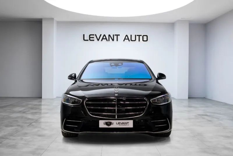 2025 Mercedes-Benz S-Class photo 2