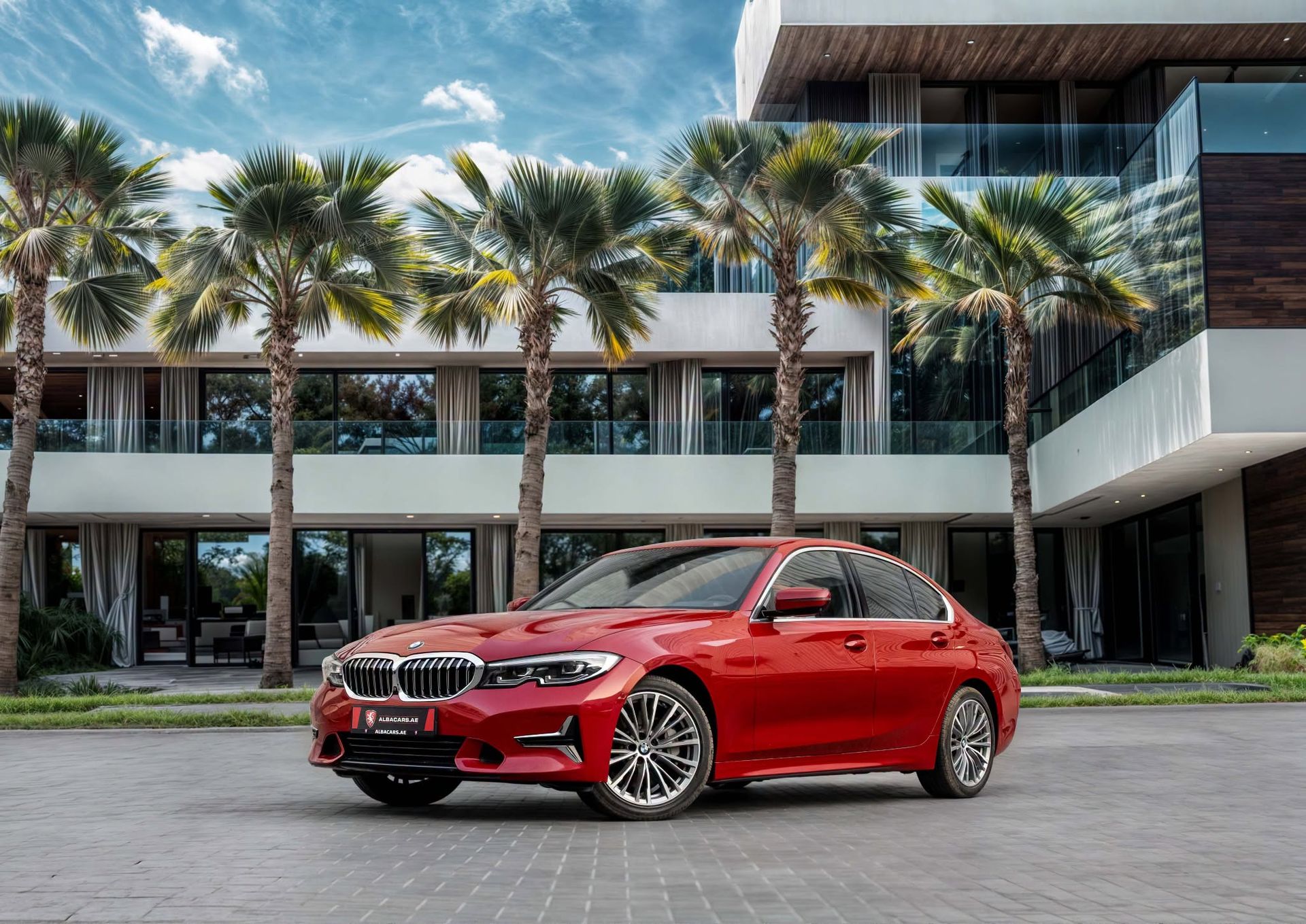 2019 BMW 330i photo 2