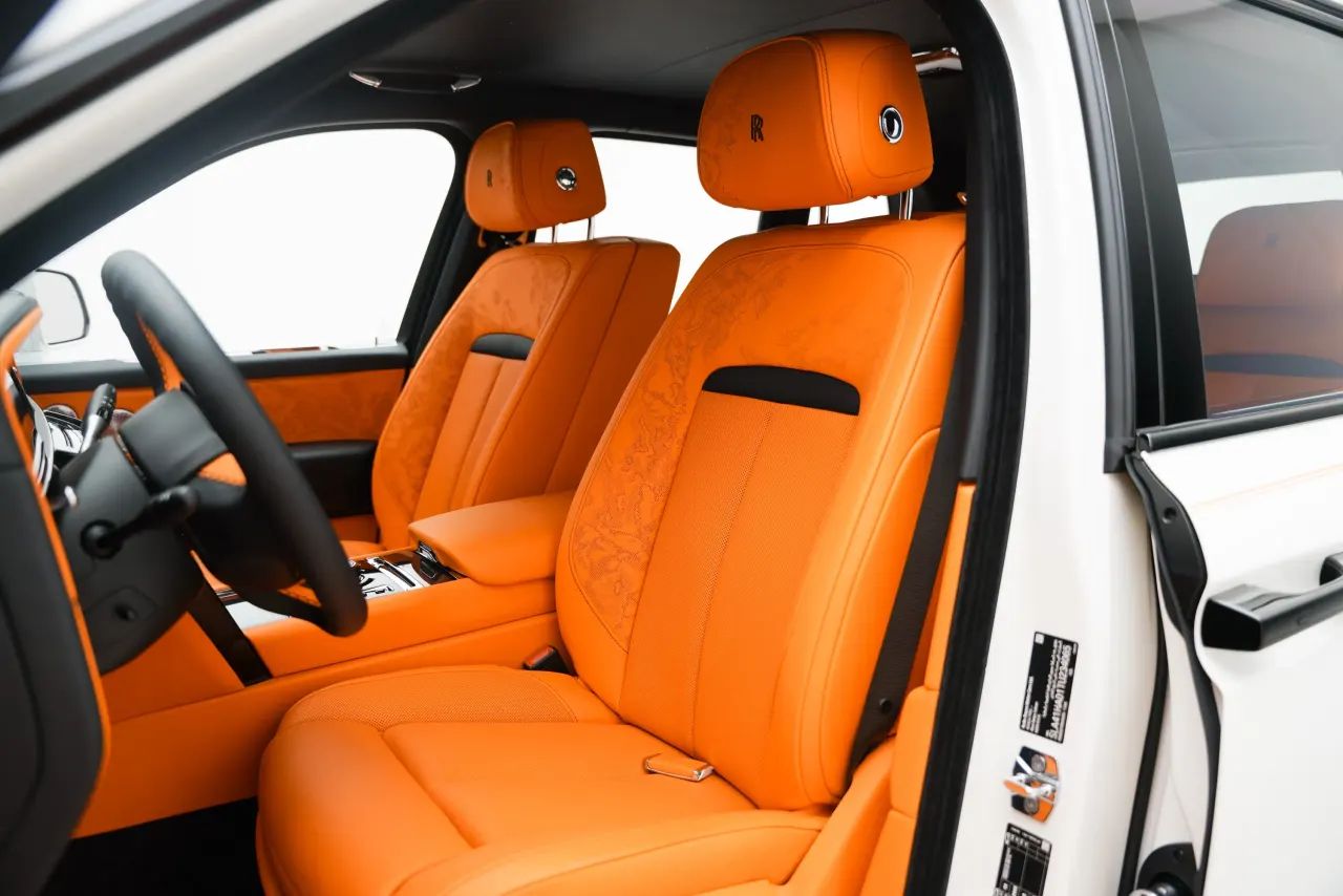 2026 Rolls-Royce Cullinan photo 3