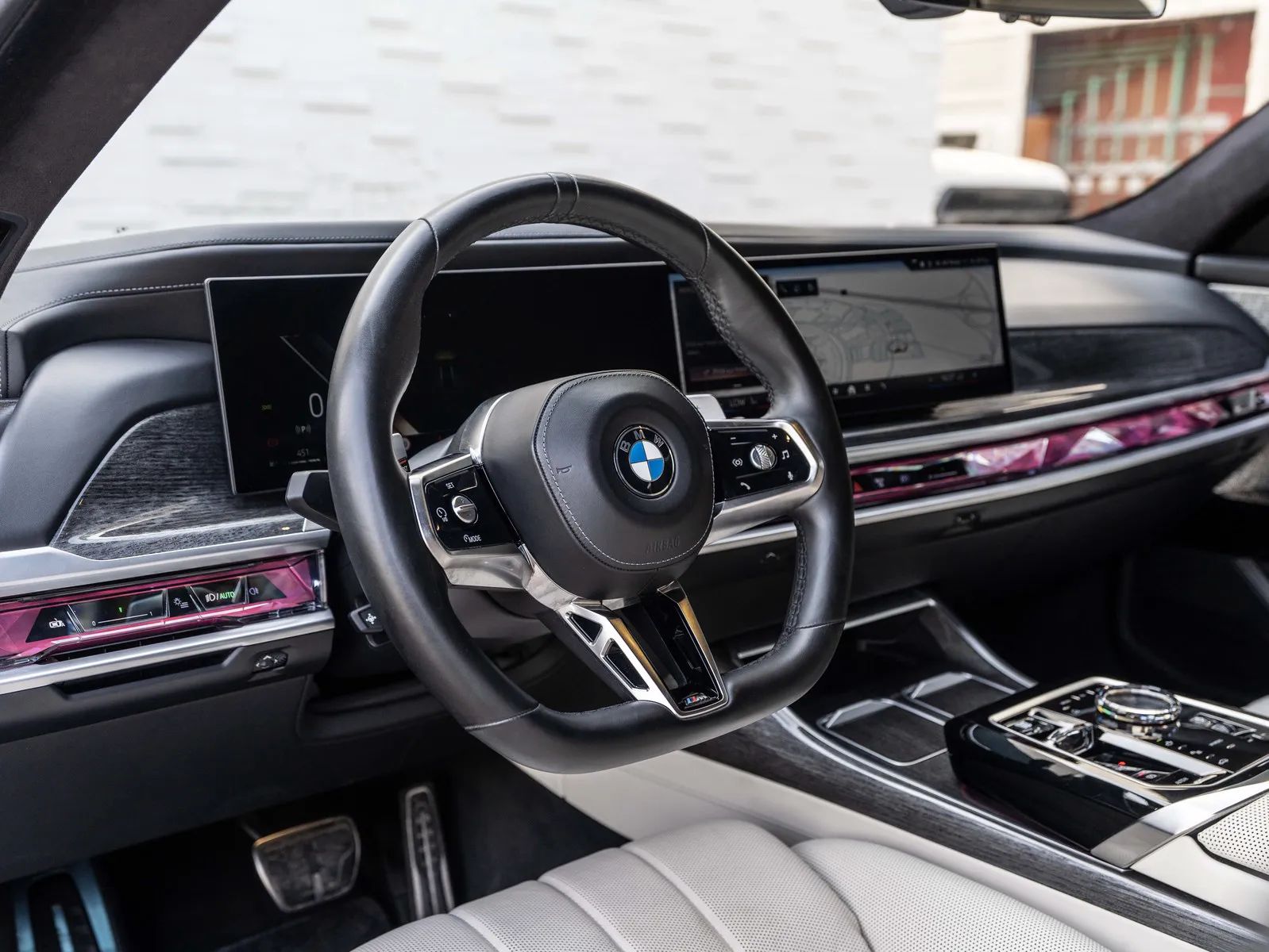 2023 BMW 7 Series photo 3