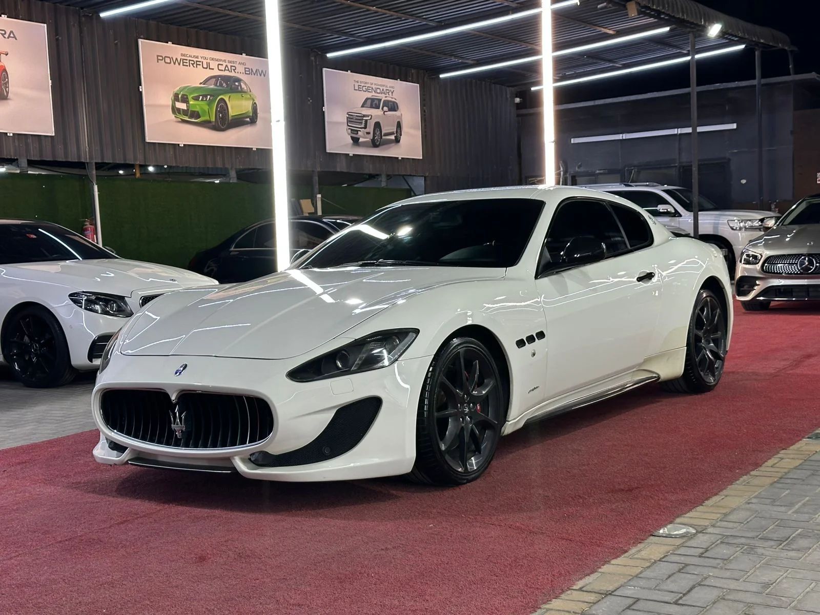 2014 Maserati GranTurismo photo 2