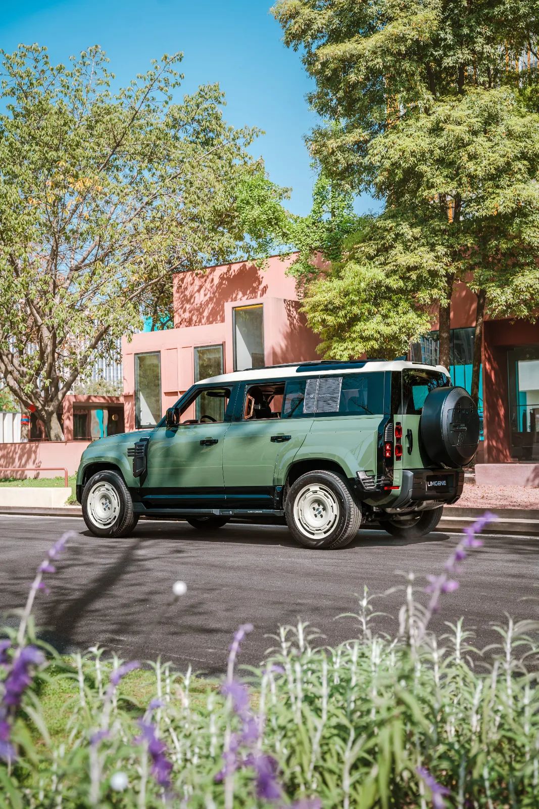 2026 Land Rover Defender