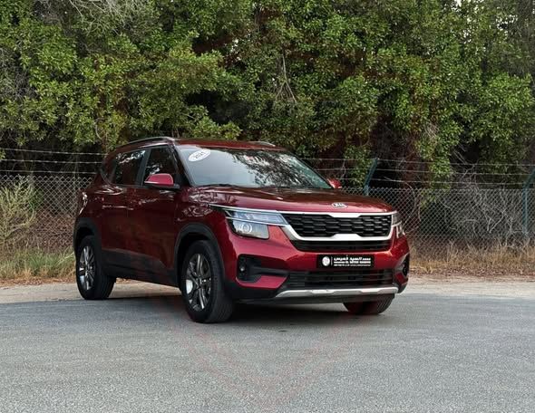 2021 Kia Seltos photo 2