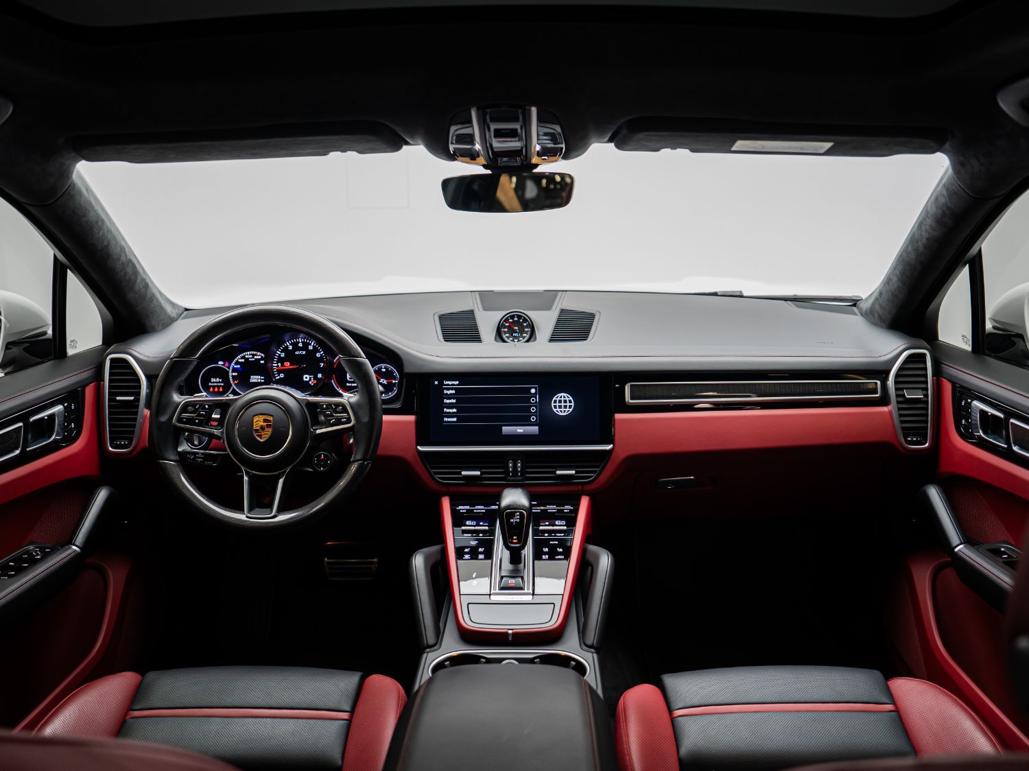 2022 Porsche Cayenne photo 3