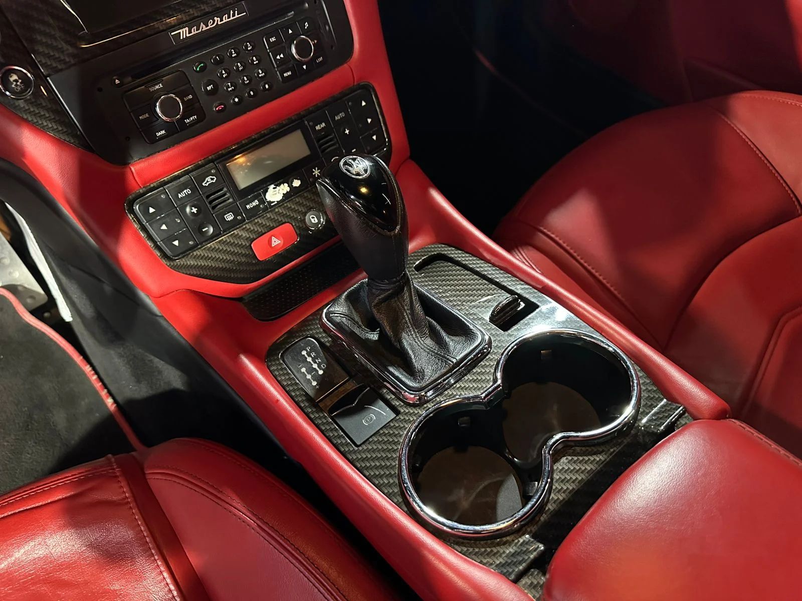 2014 Maserati GranTurismo photo 4