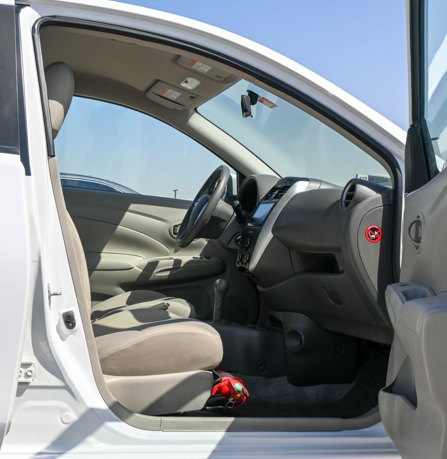 2023 Nissan Sunny photo 5