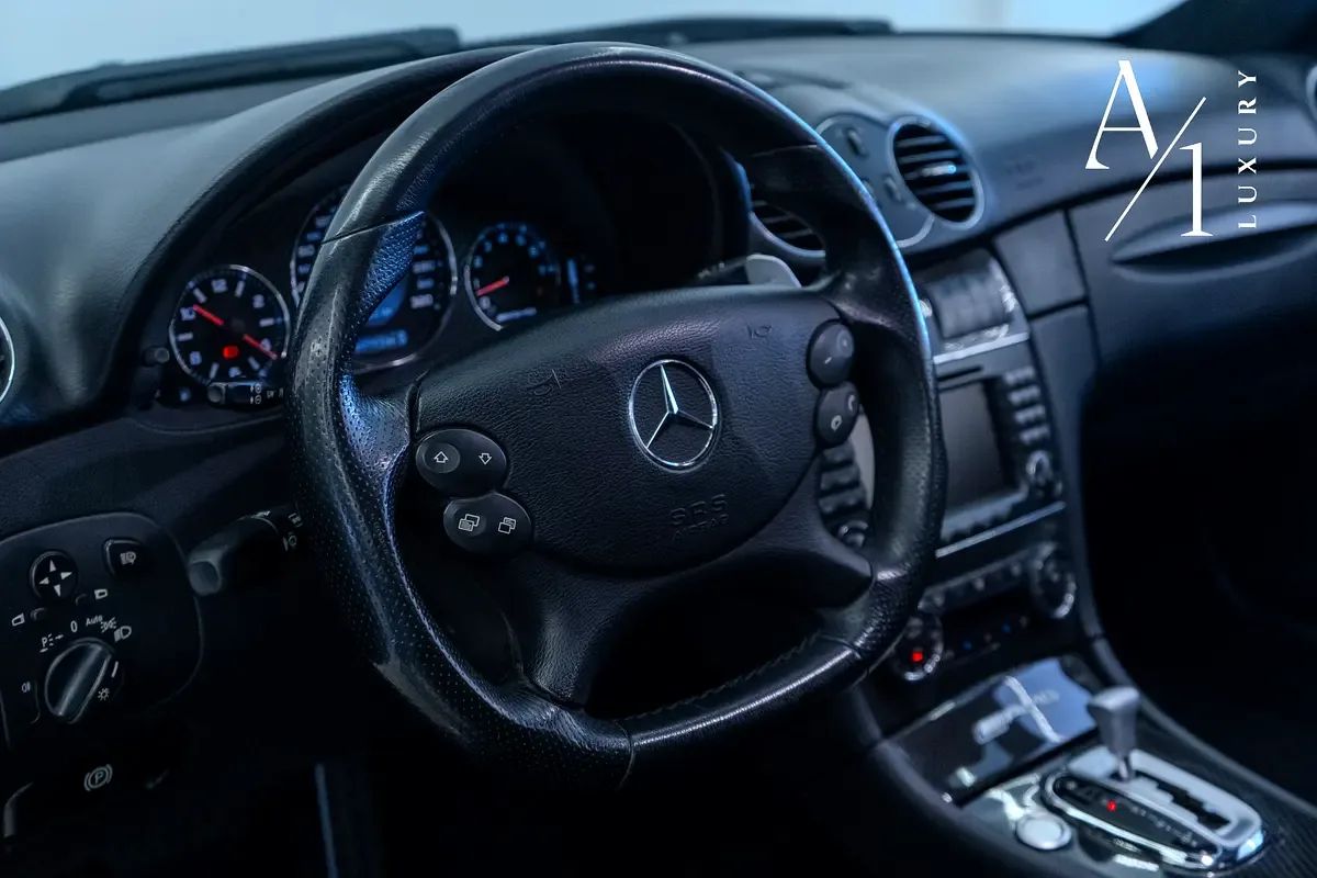 2008 Mercedes-Benz CLK photo 3