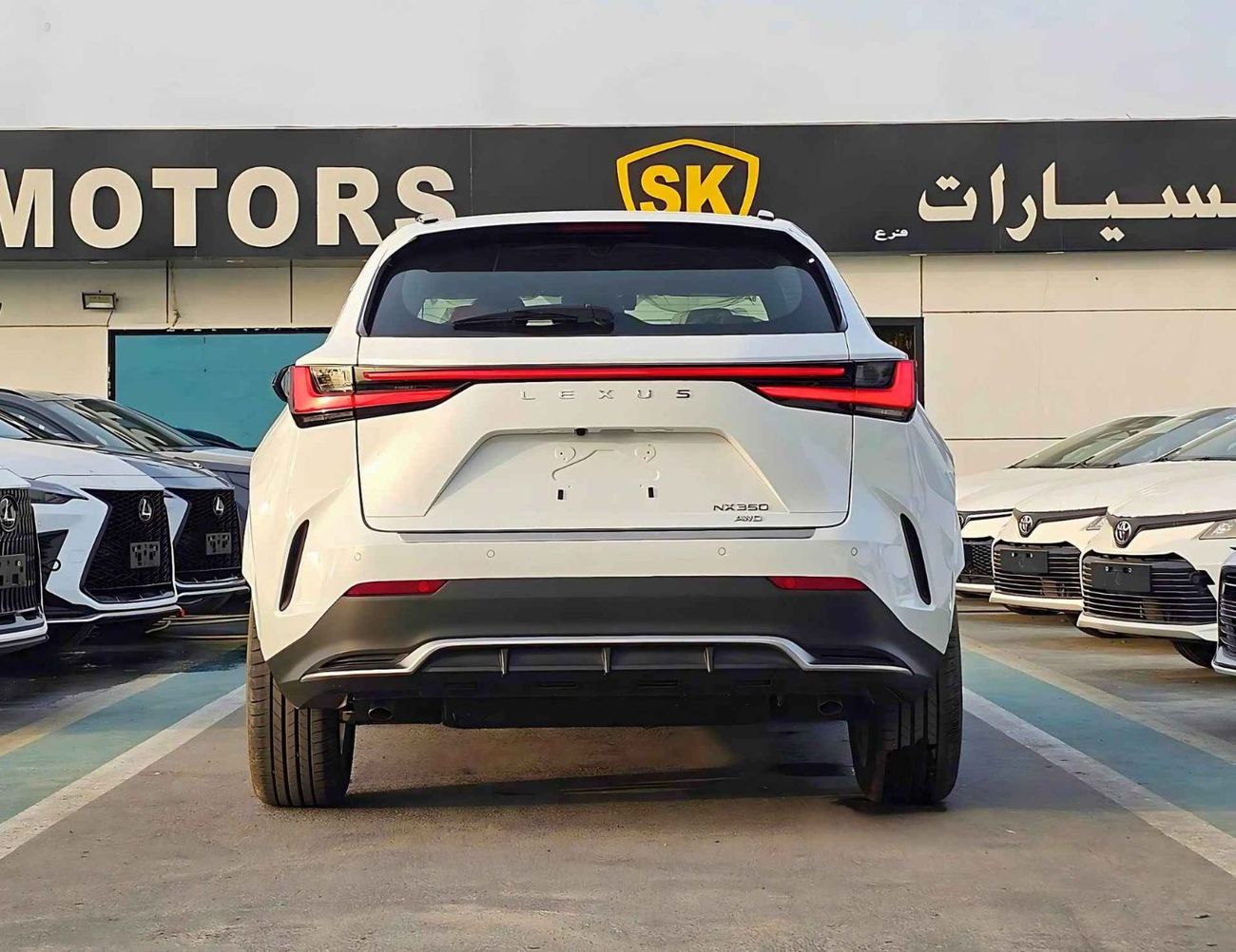2024 Lexus NX350 photo 5