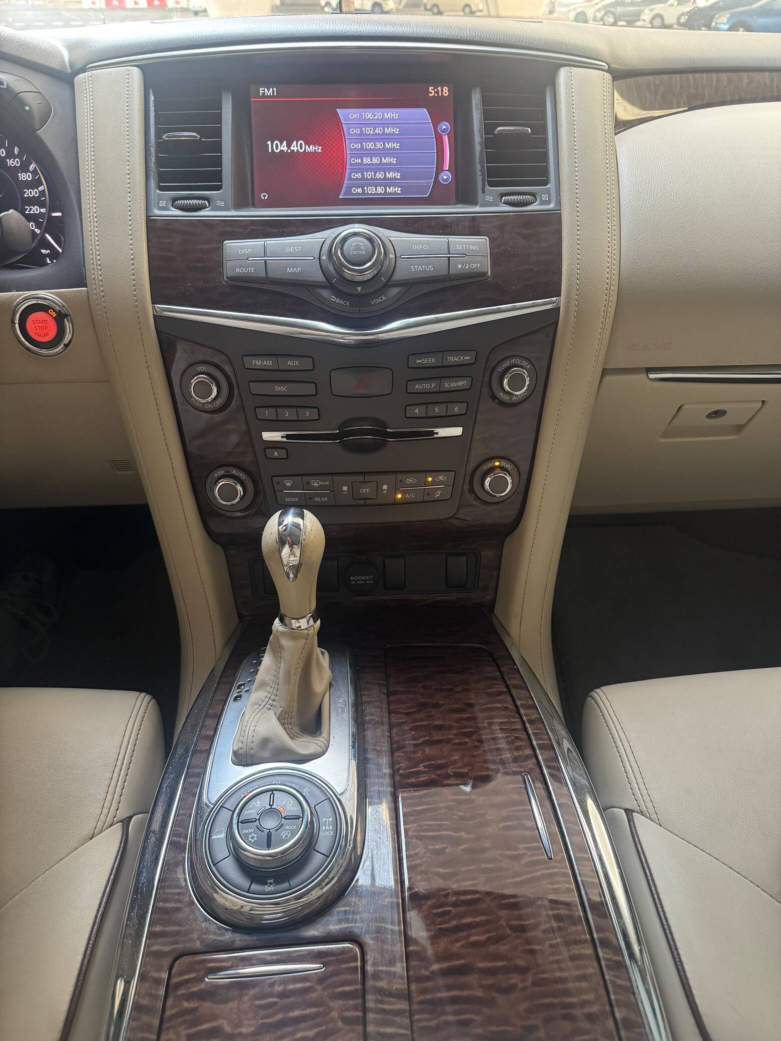 2017 Nissan Patrol SE   photo 3