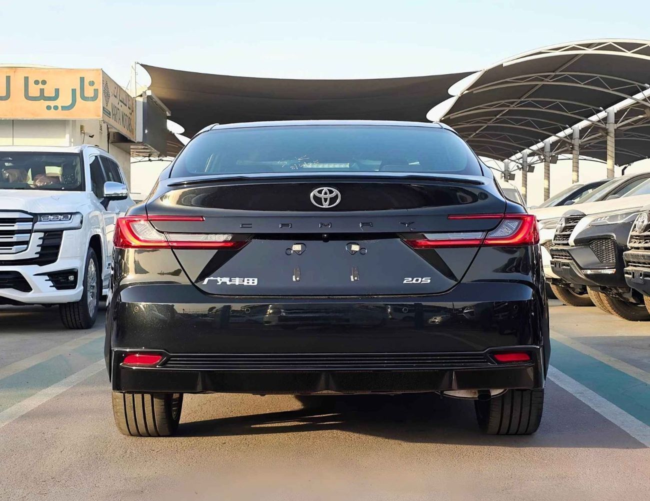 2025 Toyota Camry photo 5