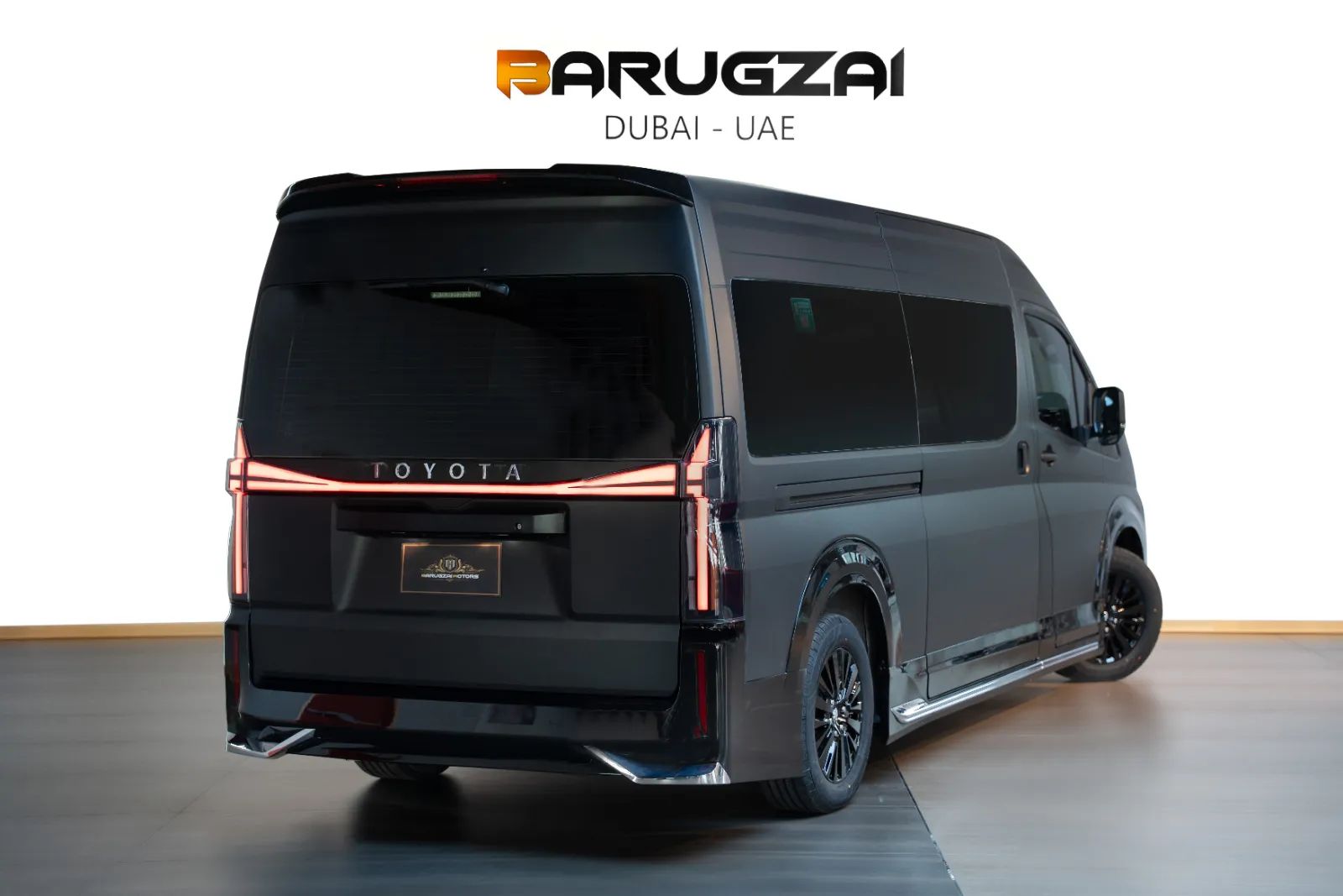 2025 Toyota Hiace photo 5