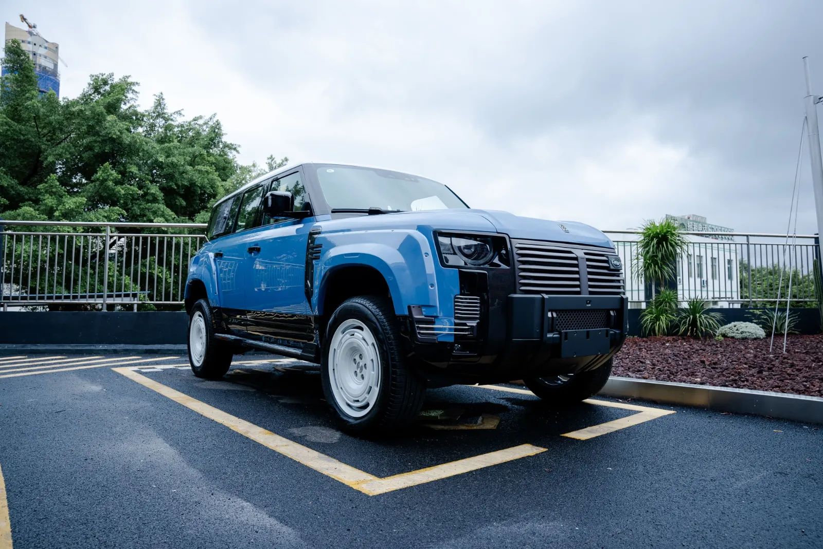 2026 Land Rover Defender