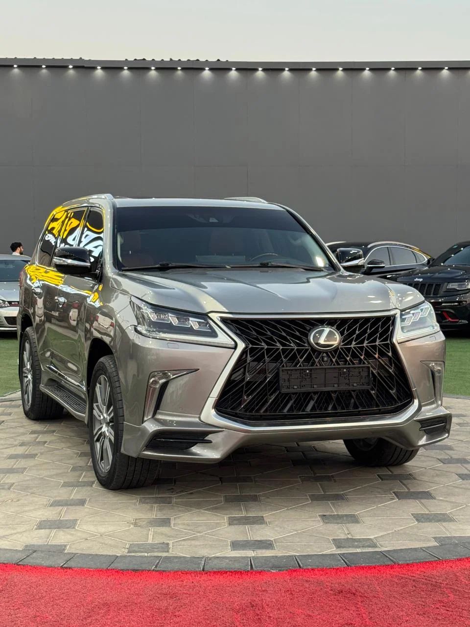 2016 Lexus LX570