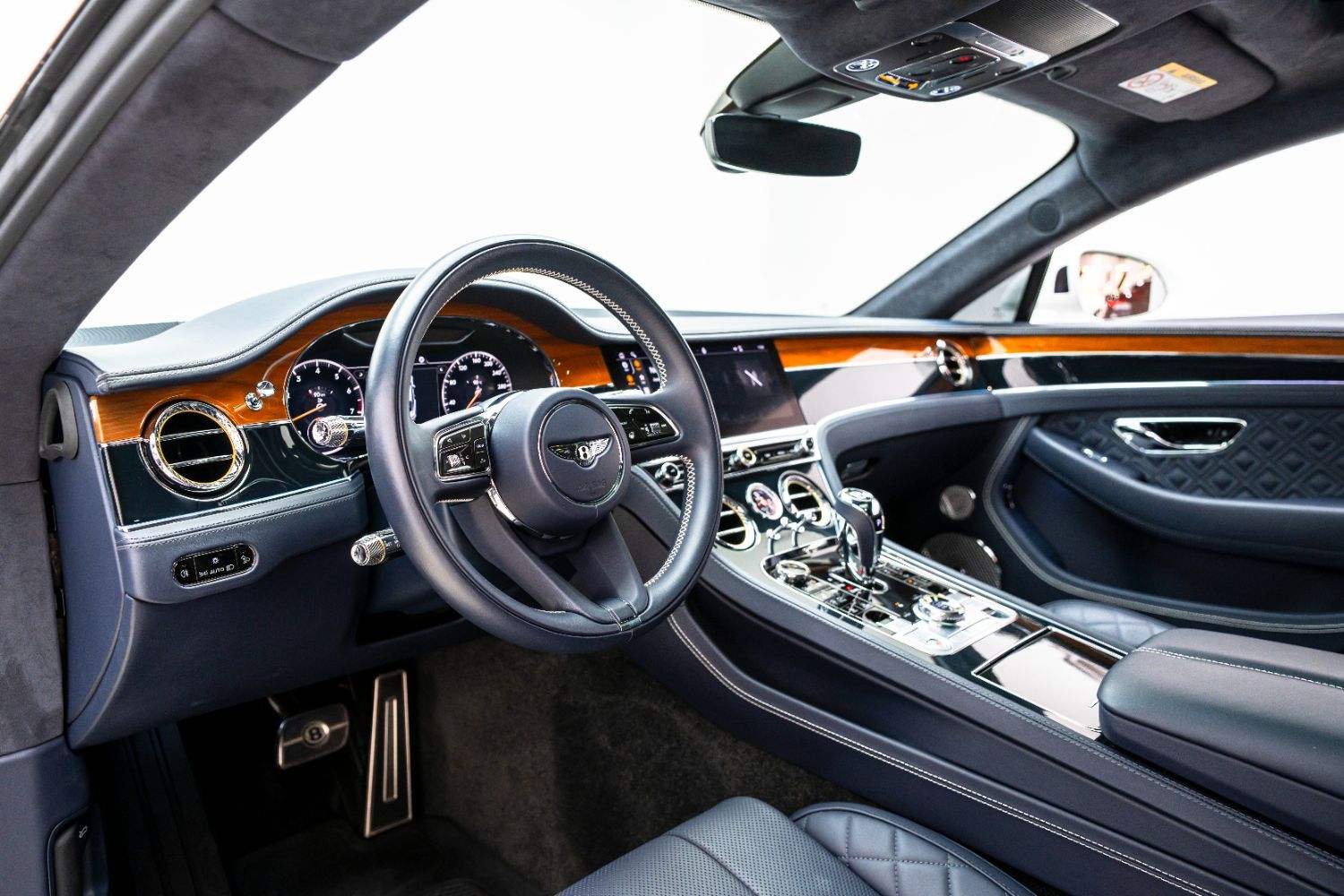 2021 Bentley Continental GT photo 2