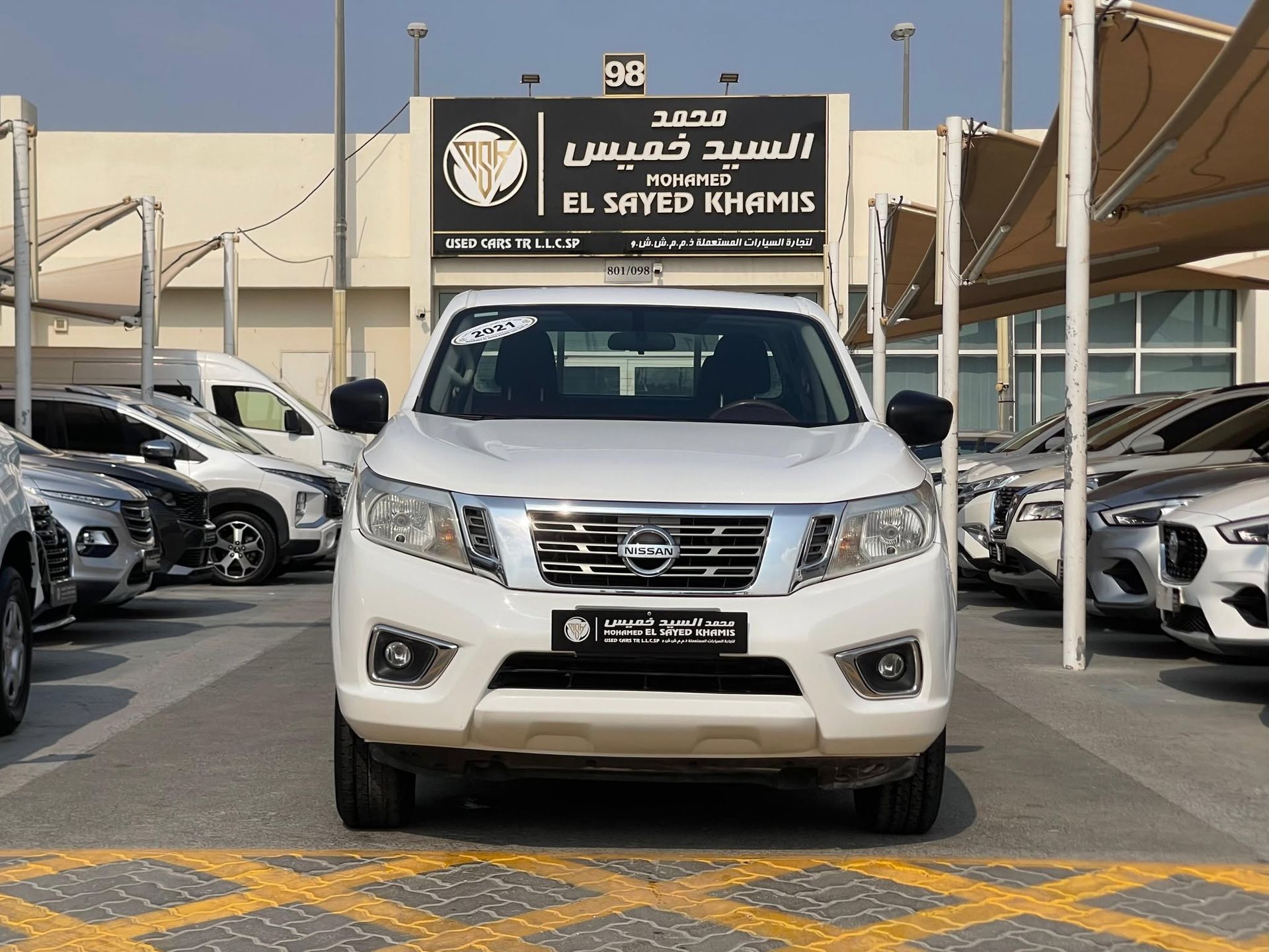 2021 Nissan Navara photo 2