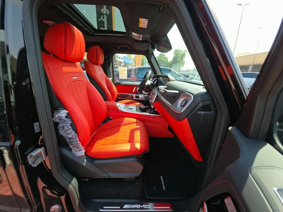 2026 Mercedes-Benz G63 AMG photo 2