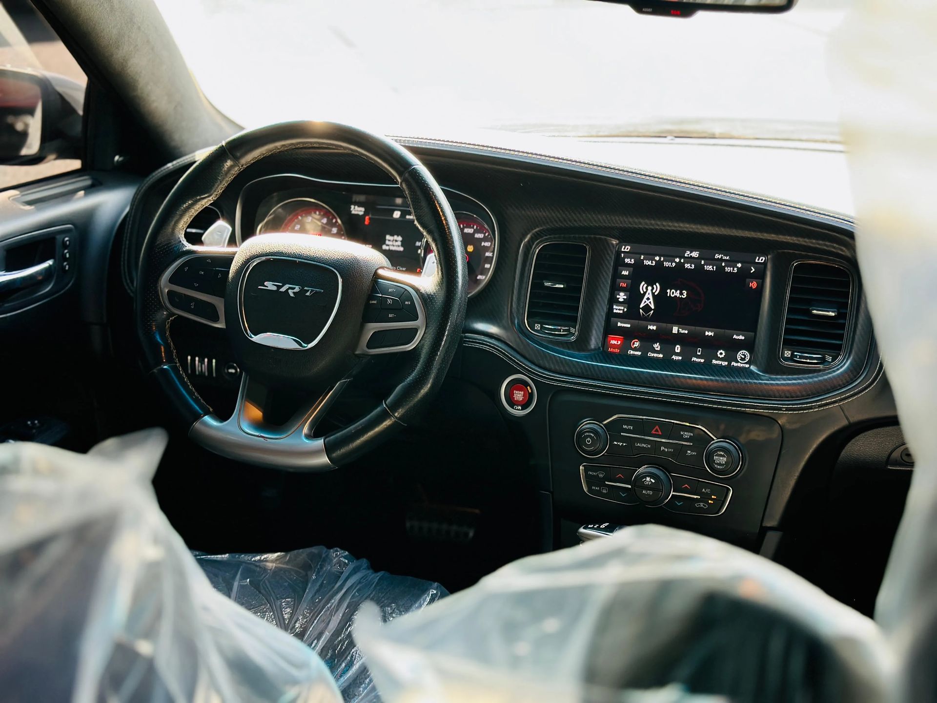 2020 Dodge Charger photo 4