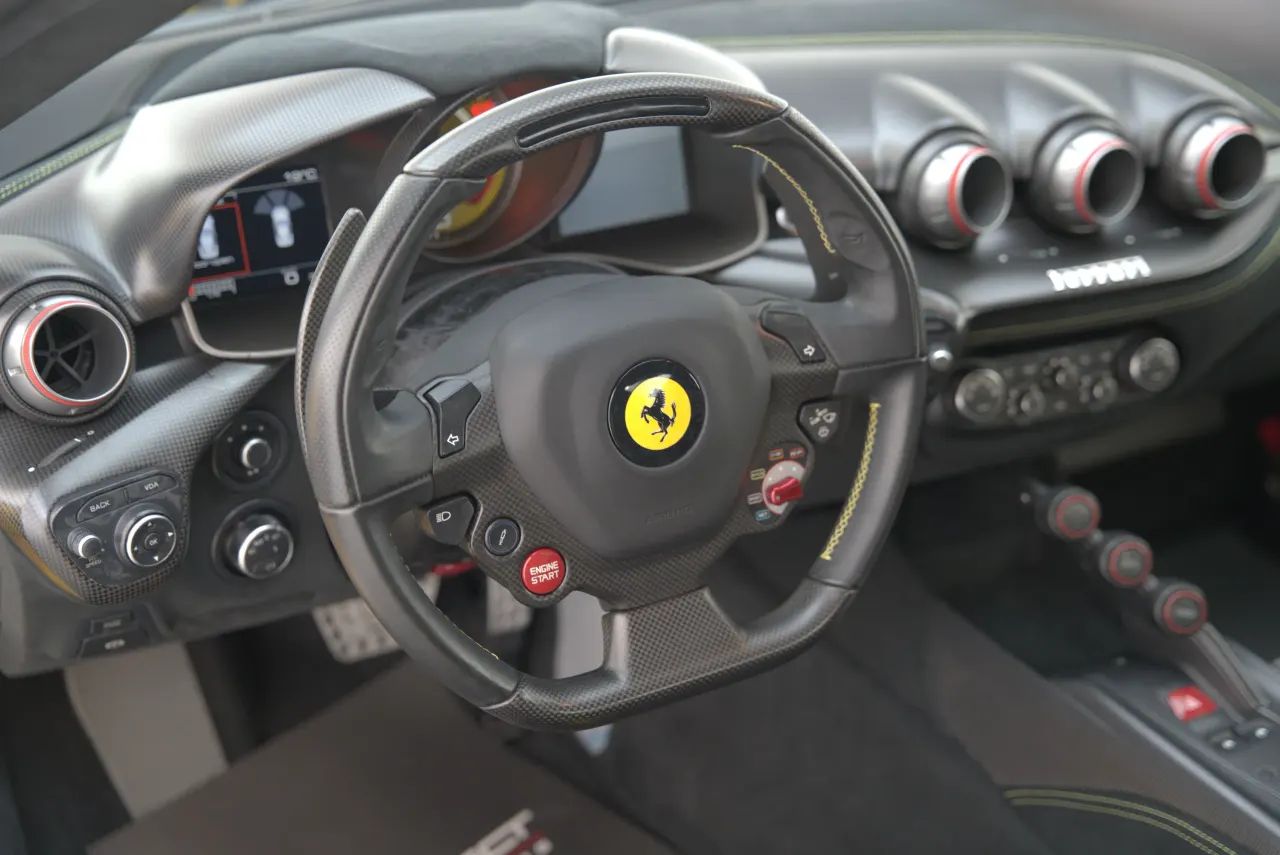 2016 Ferrari F12 photo 3
