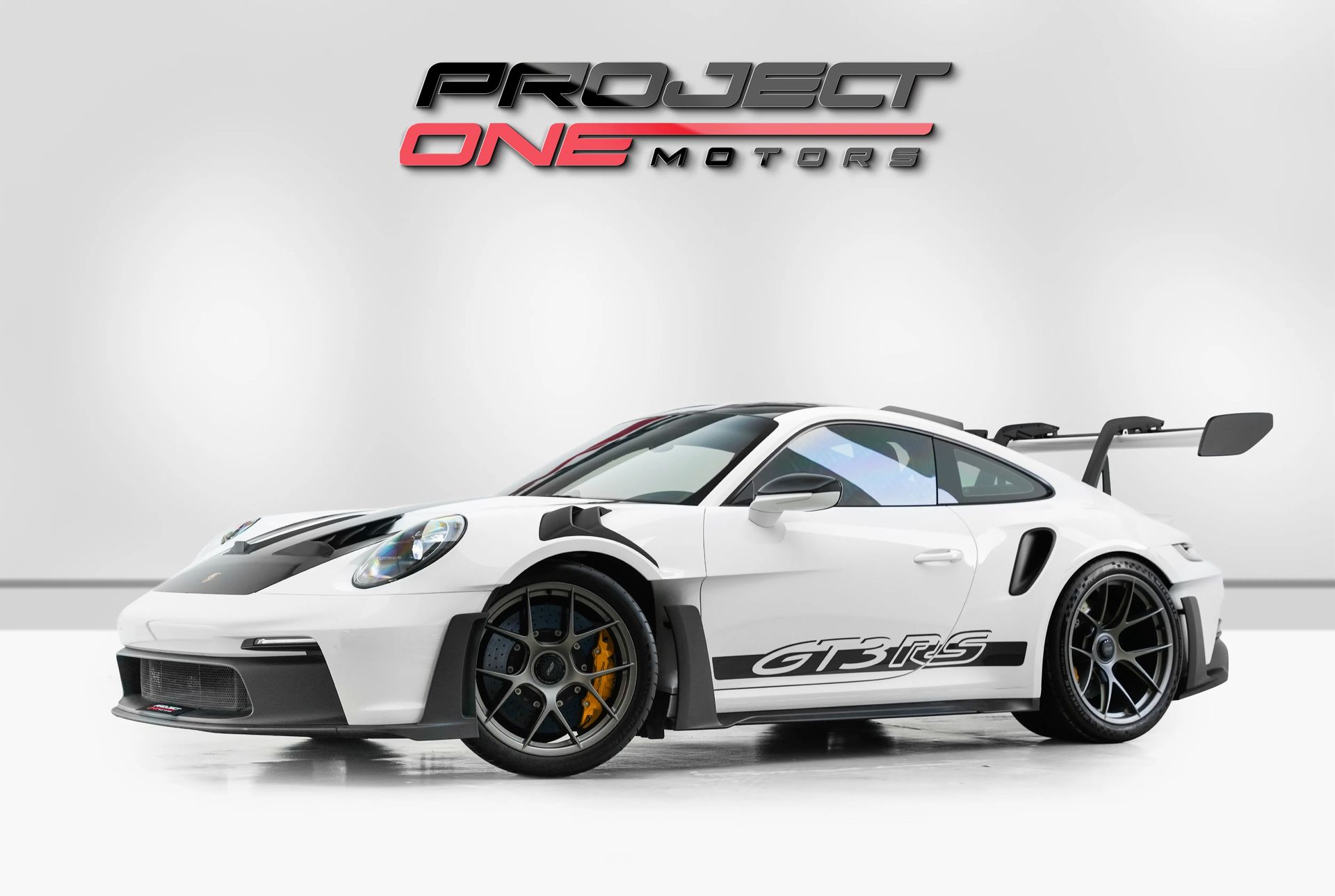 2025 Porsche 911 photo 2