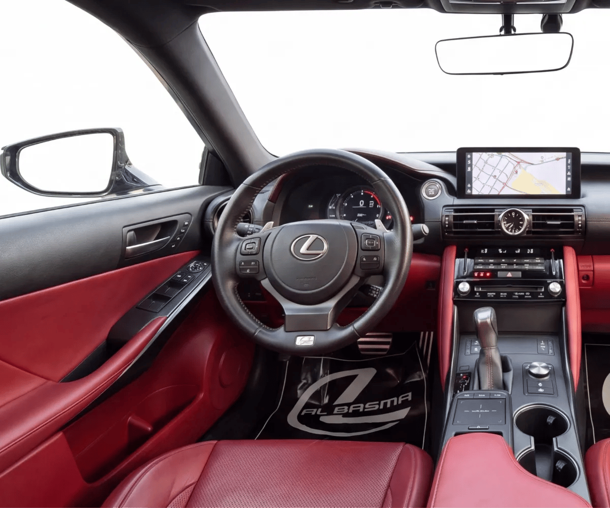 2024 Lexus IS photo 2
