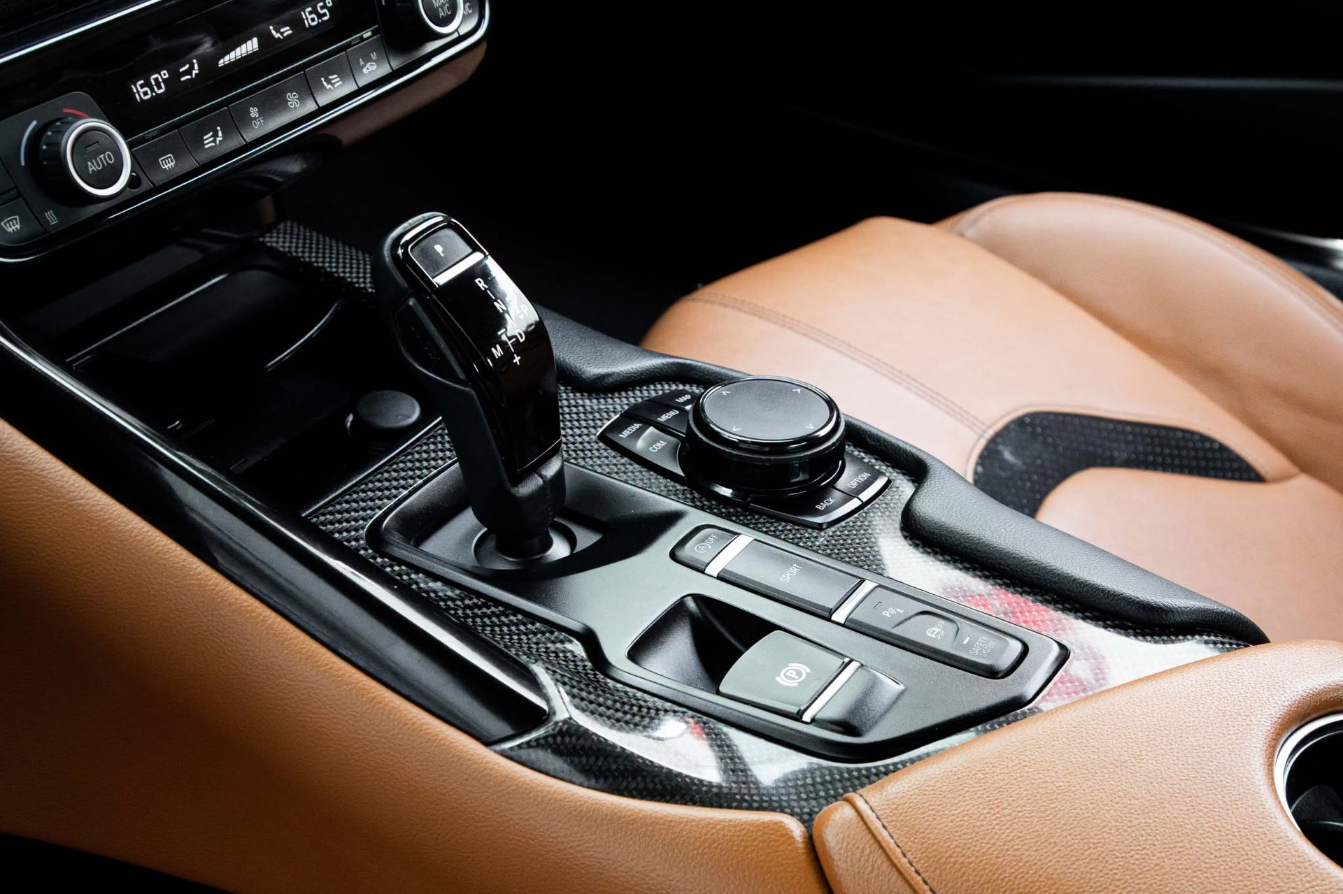 2023 Toyota Supra GR photo 4