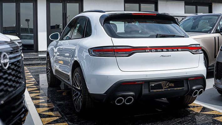 2024 Porsche Macan photo 5