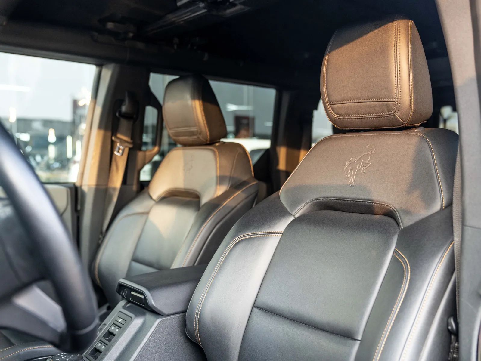 2022 Ford Bronco photo 4