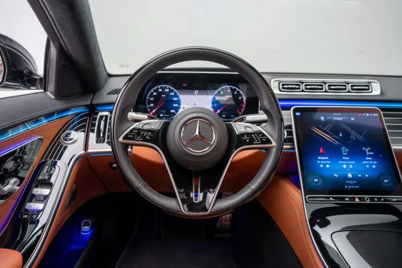 2025 Mercedes-Benz S-Class photo 5