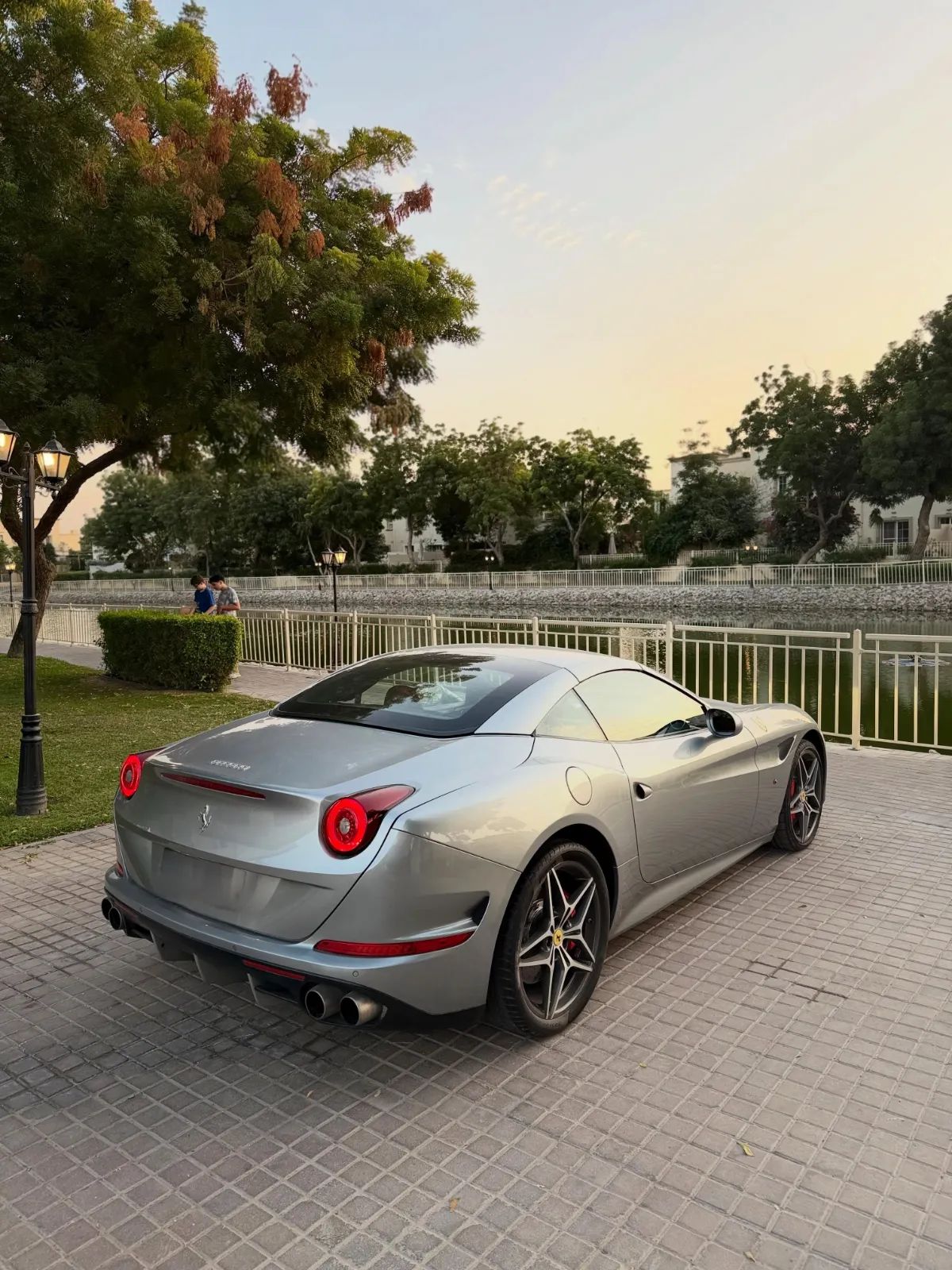 2016 Ferrari California photo 5