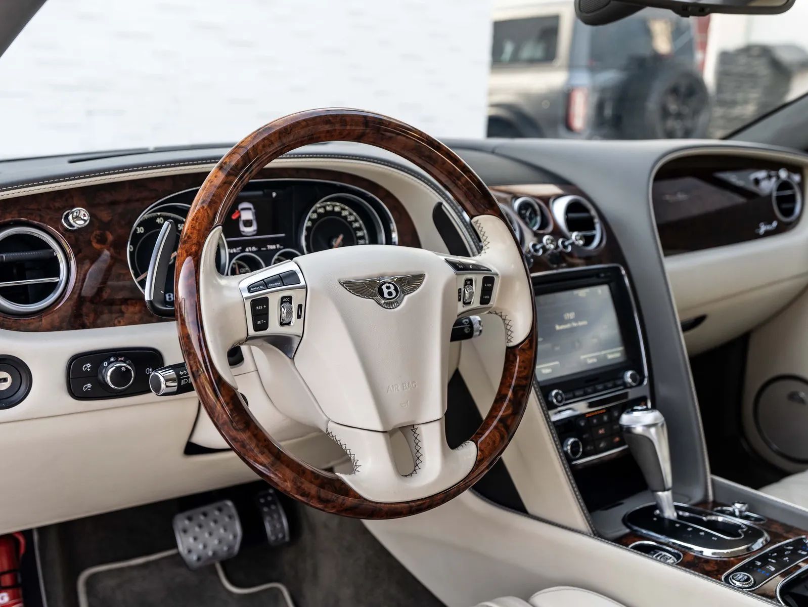 2016 Bentley Continental GT photo 2