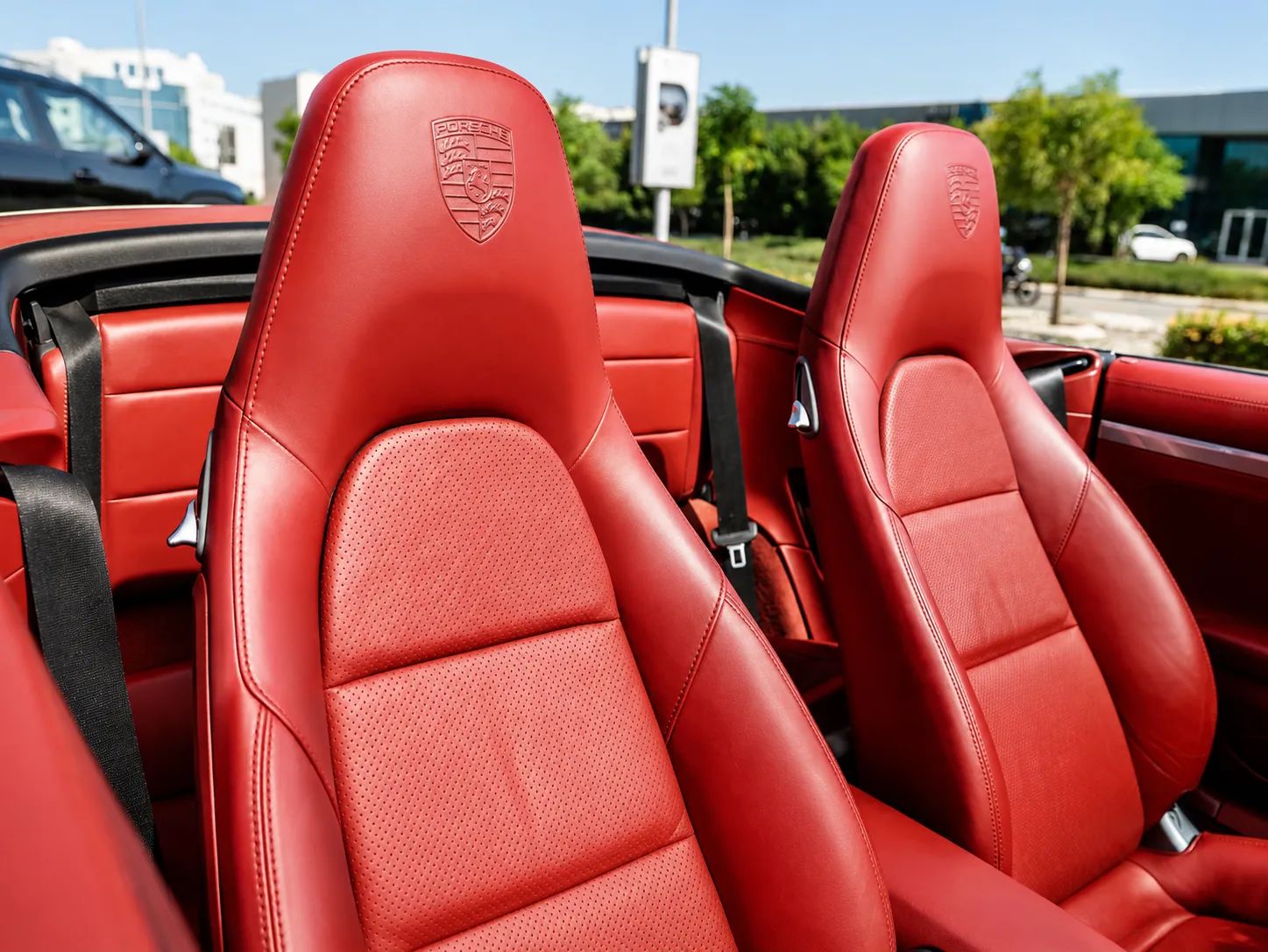 2014 Porsche 911 Carrera GTS photo 4