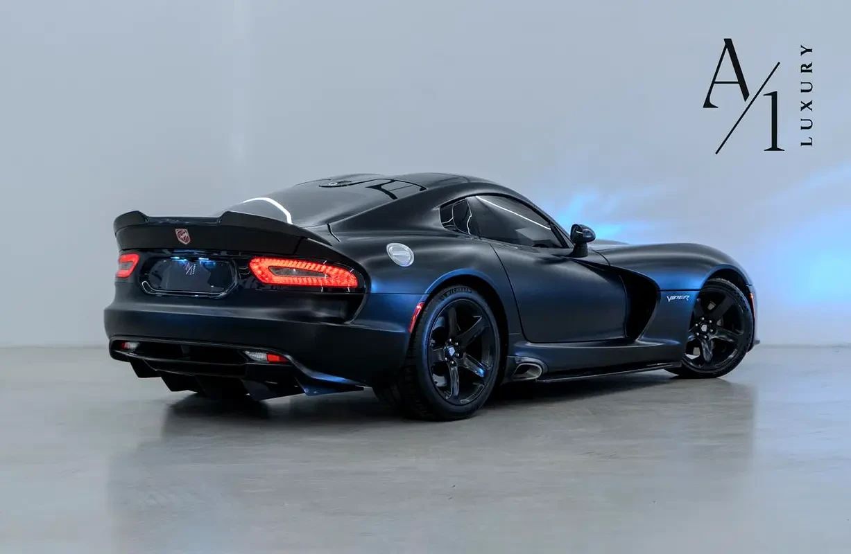 2017 Dodge Viper SRT photo 5