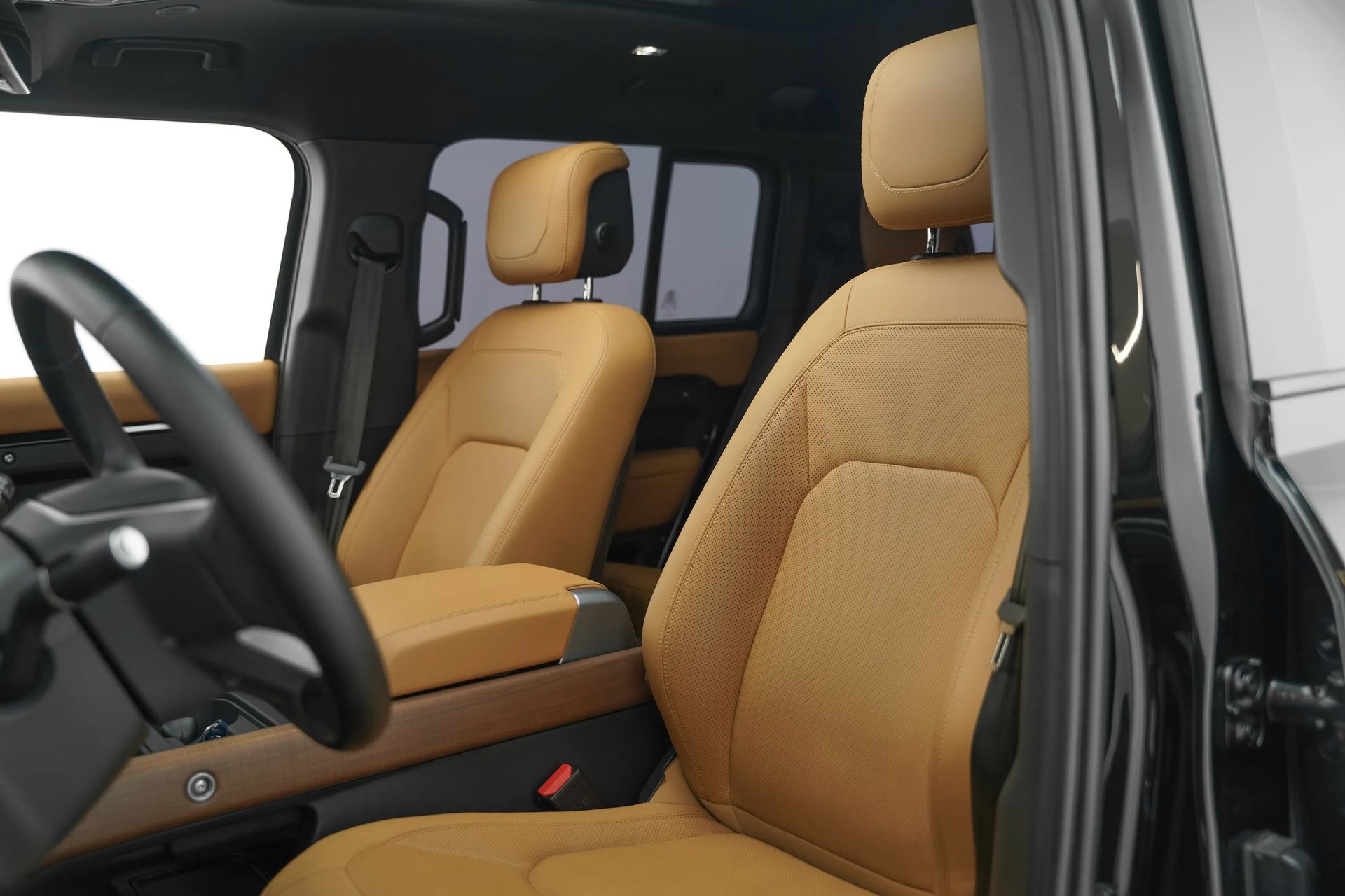 2024 Land Rover Defender 110  photo 4