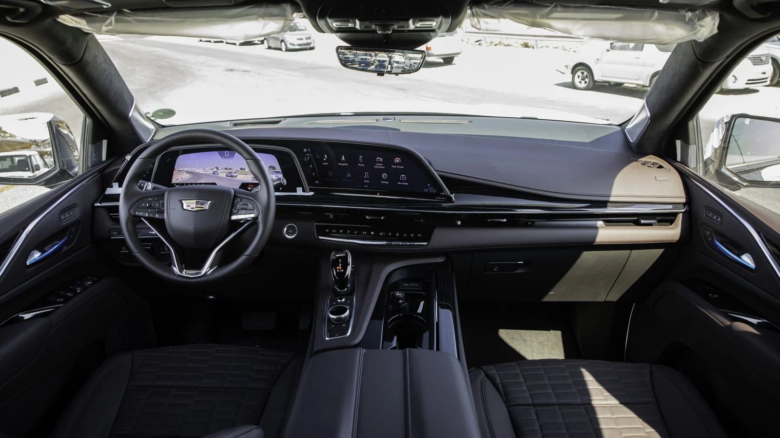 2024 Cadillac Escalade V photo 3
