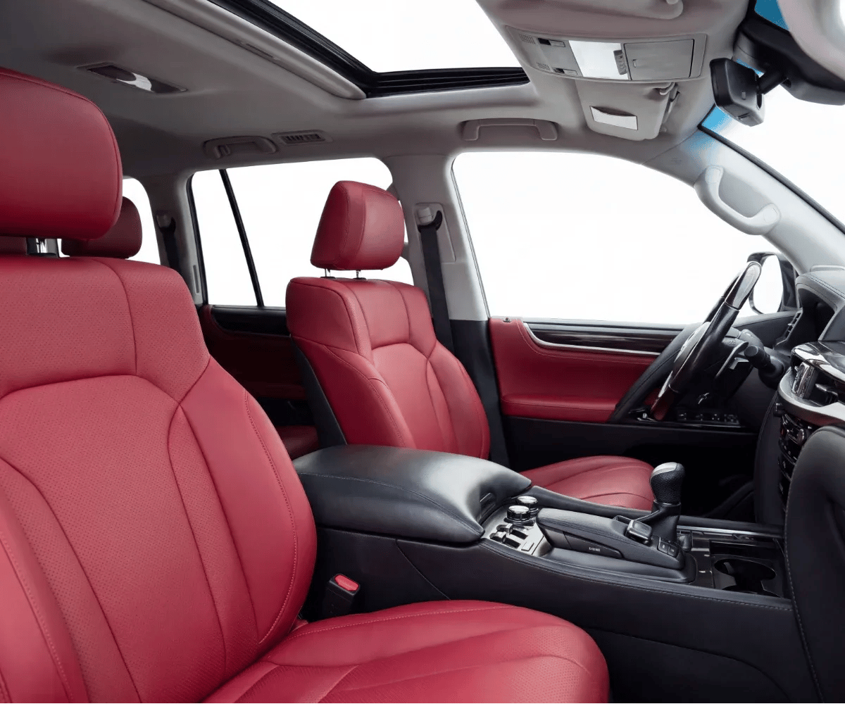 2016 Lexus LX570 photo 4