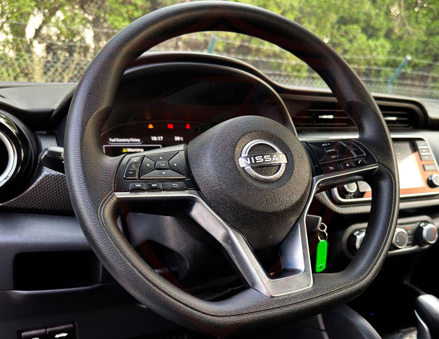 2024 Nissan Kicks photo 5