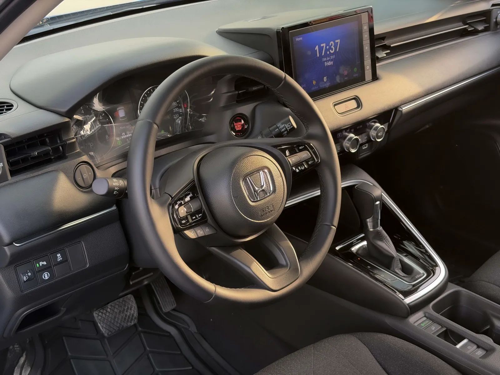 2024 Honda HR-V photo 4