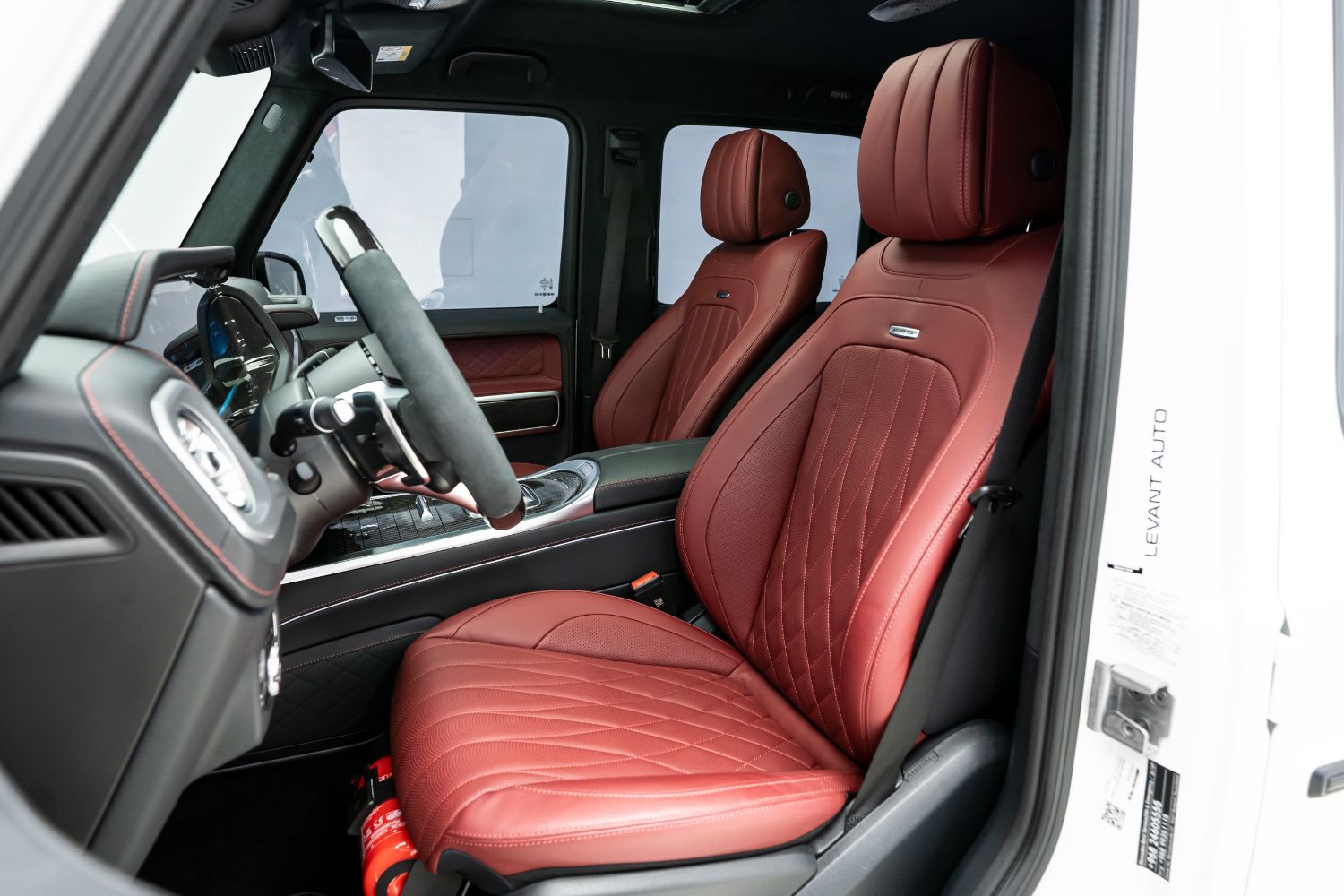 2025 Mercedes-Benz G63 AMG photo 2