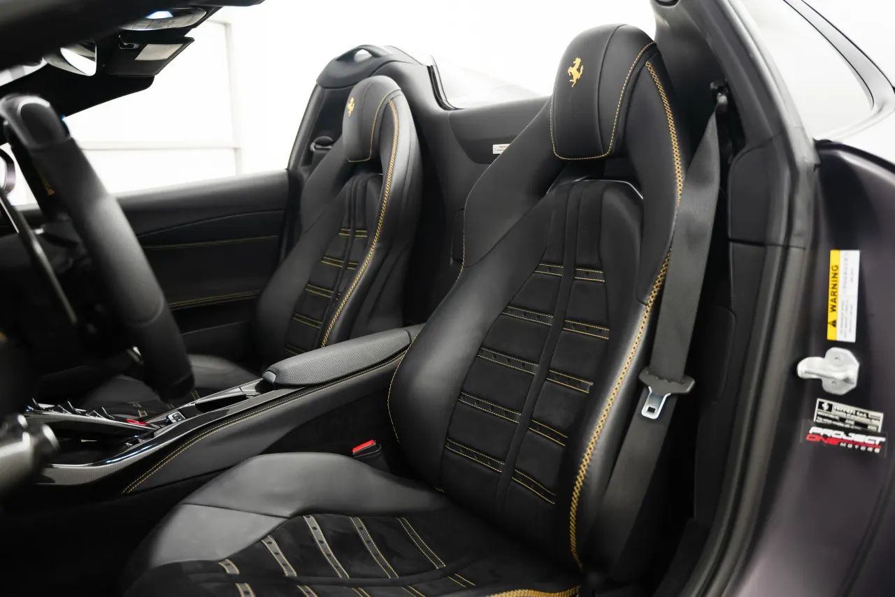 2023 Ferrari 812 Superfast photo 3
