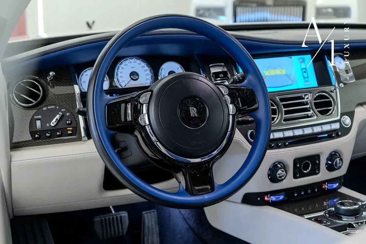 2017 Rolls-Royce Wraith Black Badge photo 3
