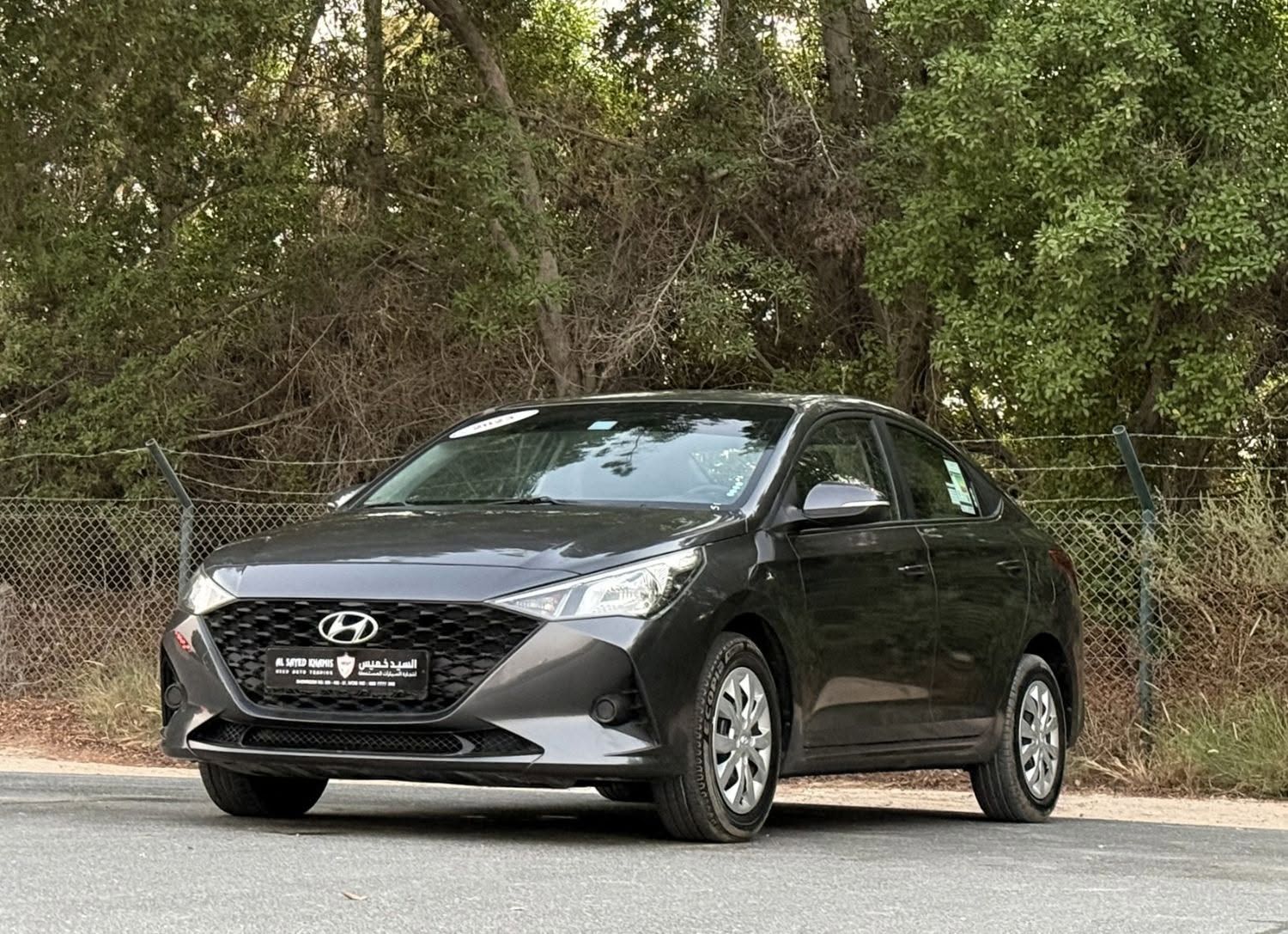2023 Hyundai Accent photo 2
