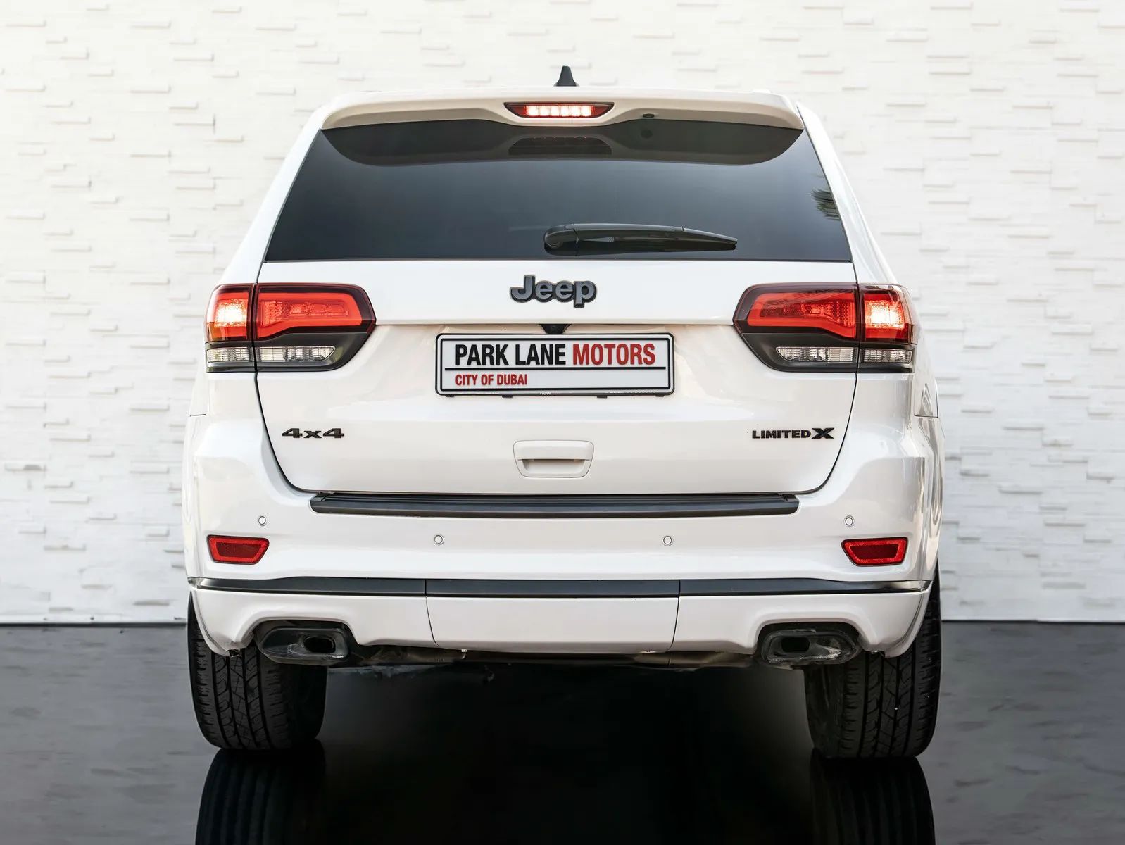 2020 Jeep Grand Cherokee photo 5