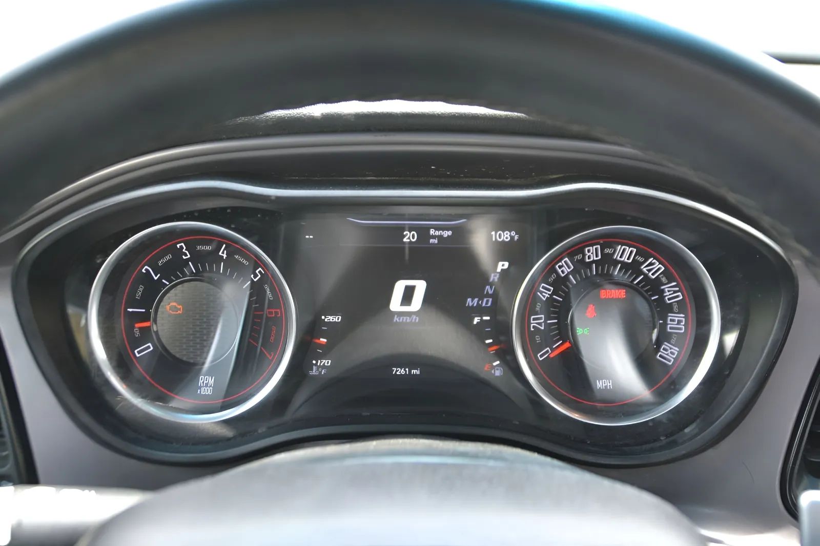 2021 Dodge Challenger photo 4