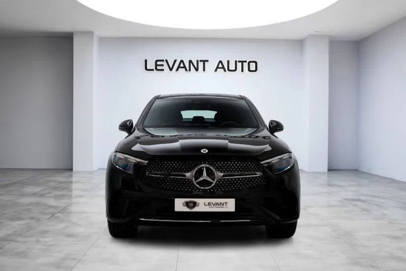 2025 Mercedes-Benz GLC200