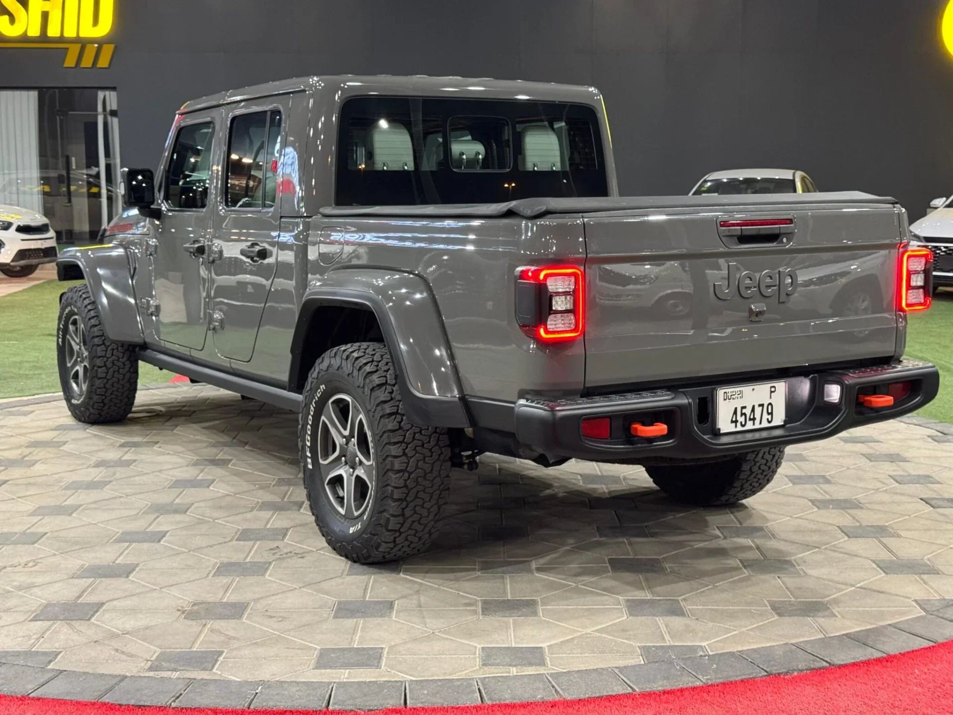 2021 Jeep Gladiator photo 5
