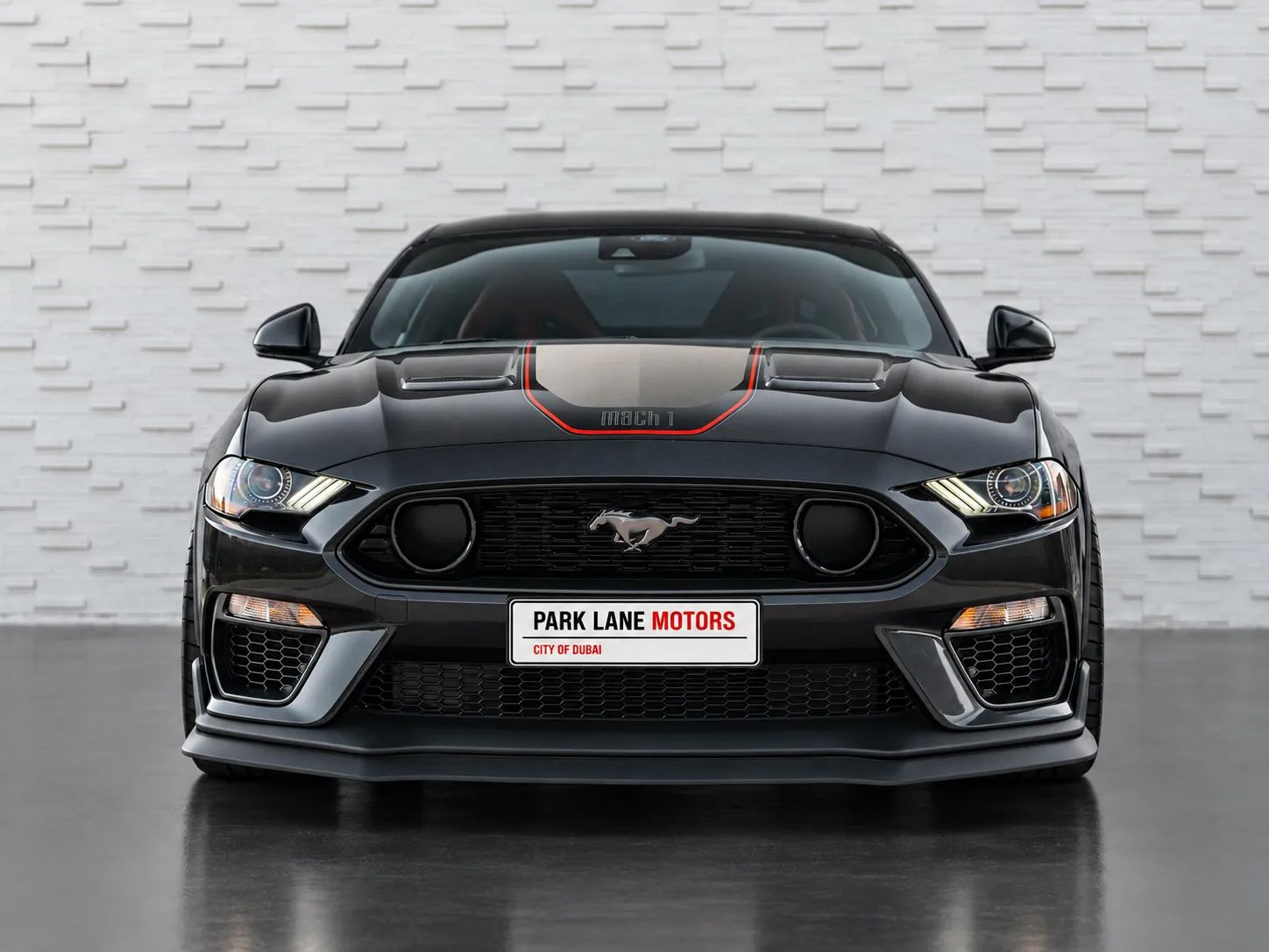 2022 Ford Mustang photo 2