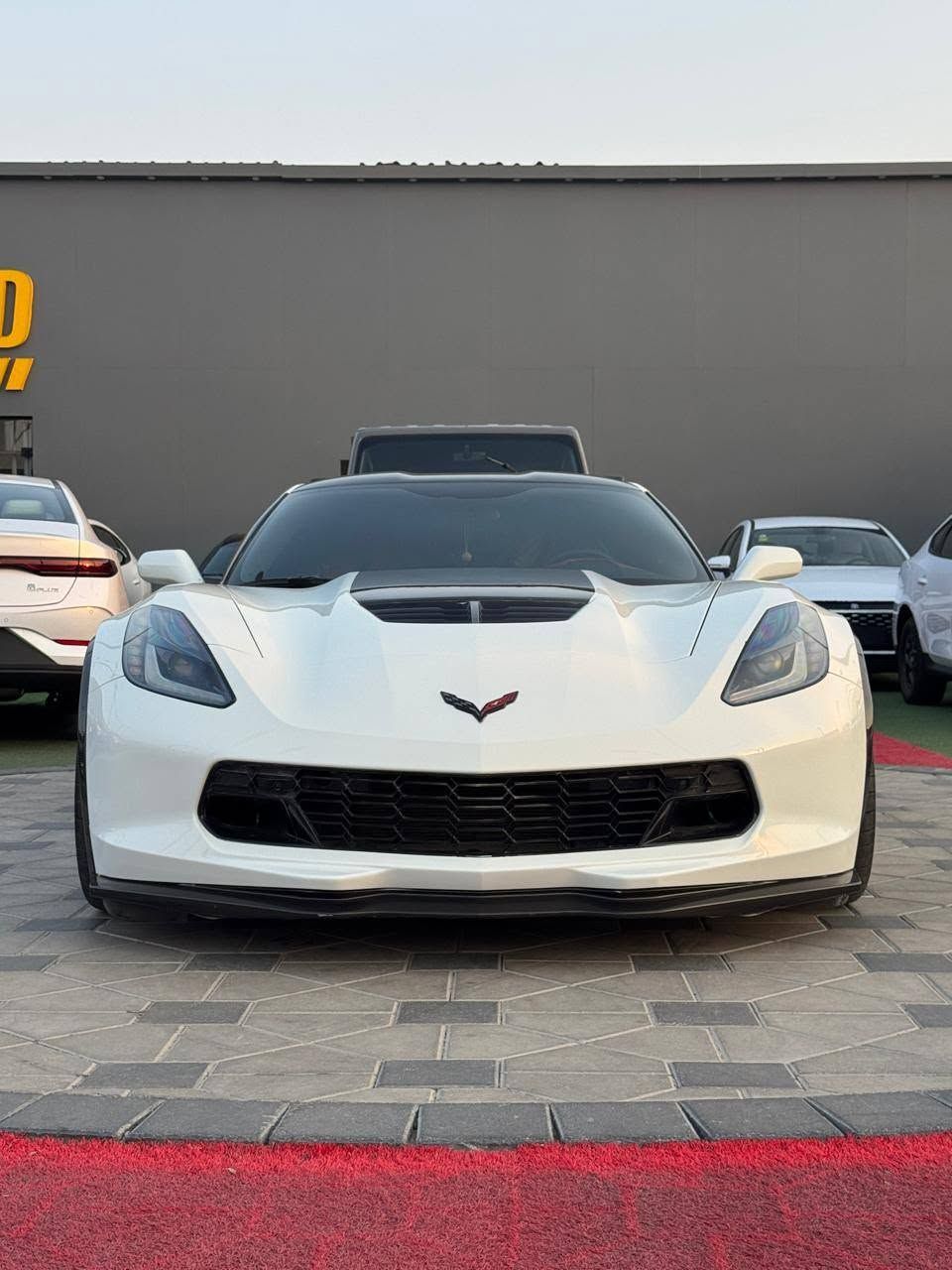 2018 Chevrolet Corvette photo 2