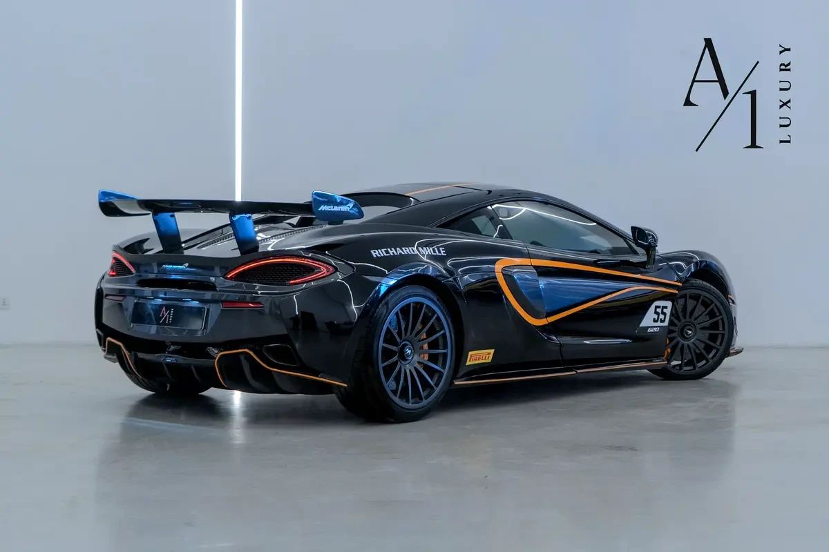 2020 McLaren 620R photo 5