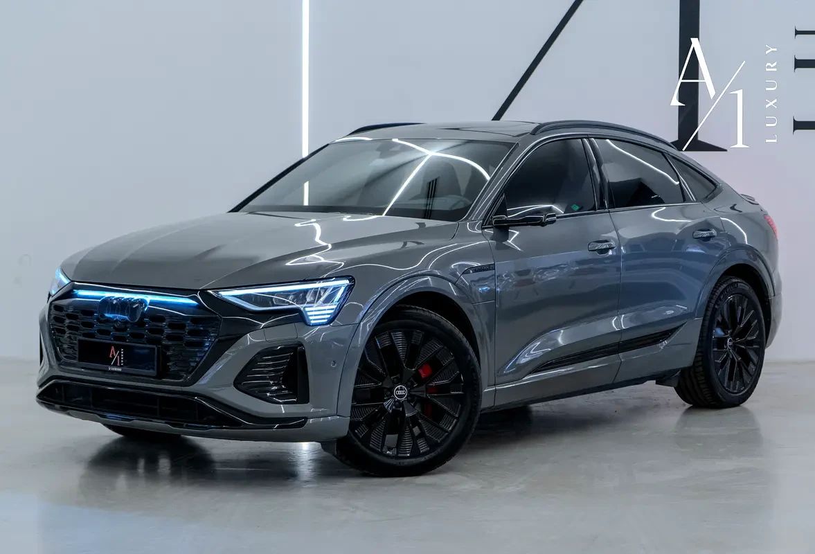 2024 Audi Q8 E-Tron photo 2