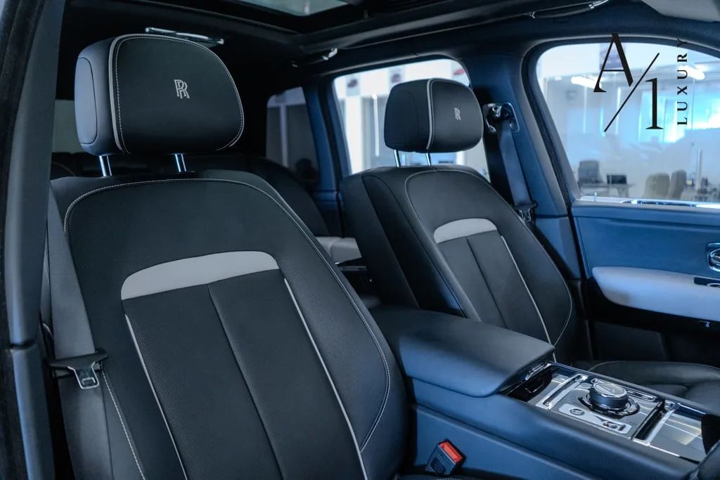 2022 Rolls-Royce Cullinan photo 4